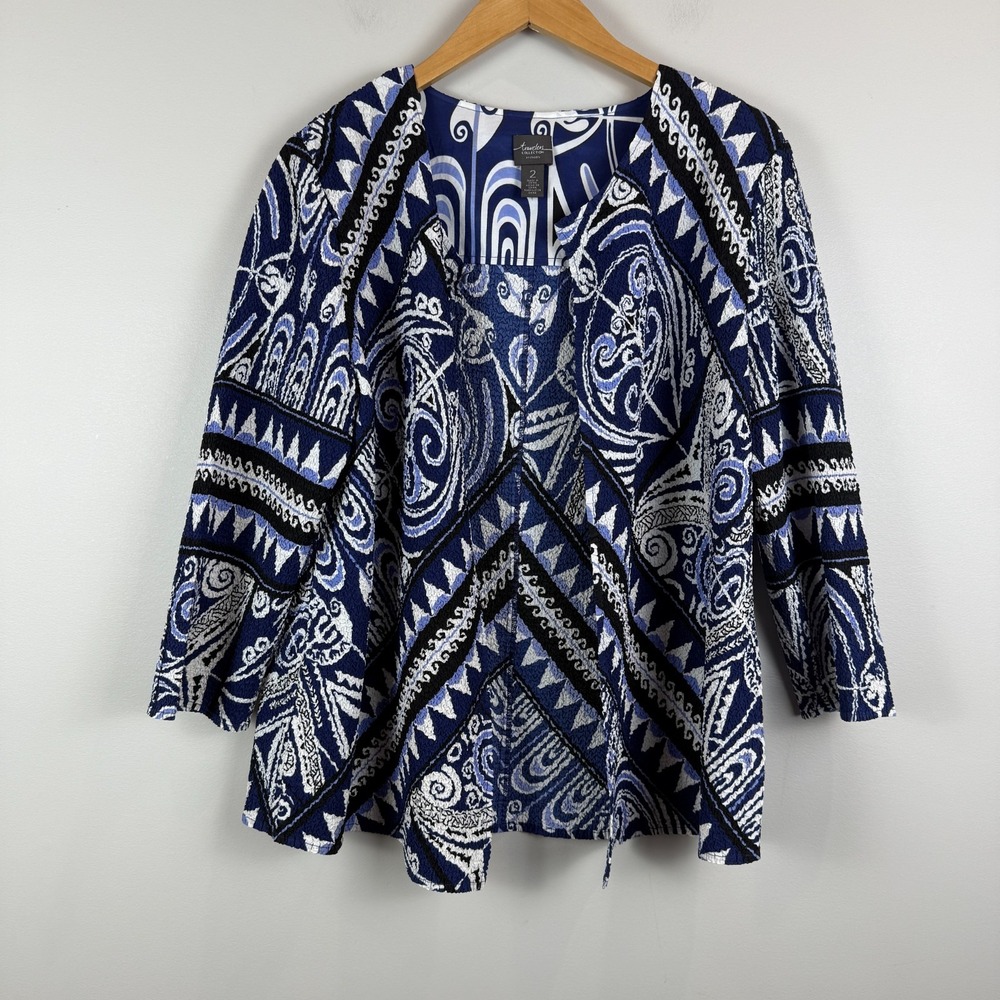 Chico's Travelers Jacket Women's 2 US L Blue White Paisley Crinkle Texture Artsy